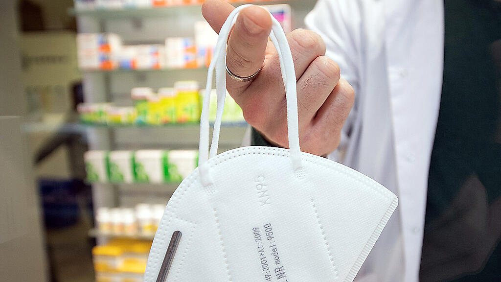 FFP2-Masken sind ab 25. Jänner für Kunden im Supermarkt Pflicht