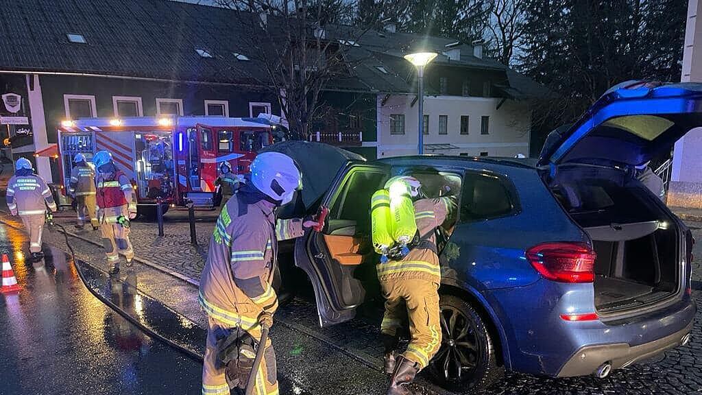 Fahrzeugbrand_Henndorf