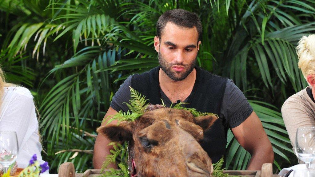 Dschungelcamp 2016: Tag 1 Sophia und Menderes in der Prüfung