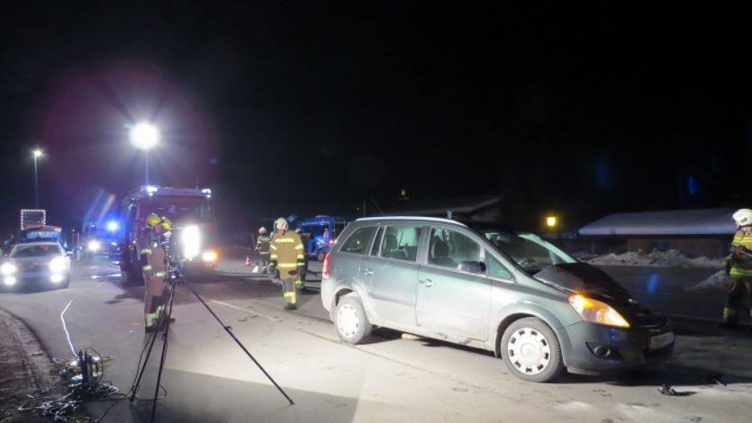 Bramberg: Kreuzungscrash auf B165