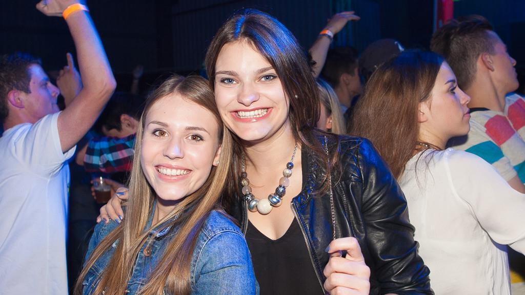 Kick-Off-Party, I