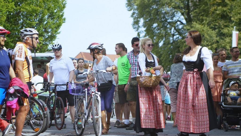 Bauernherbst: Autofreier Tag um die Trumer Seen