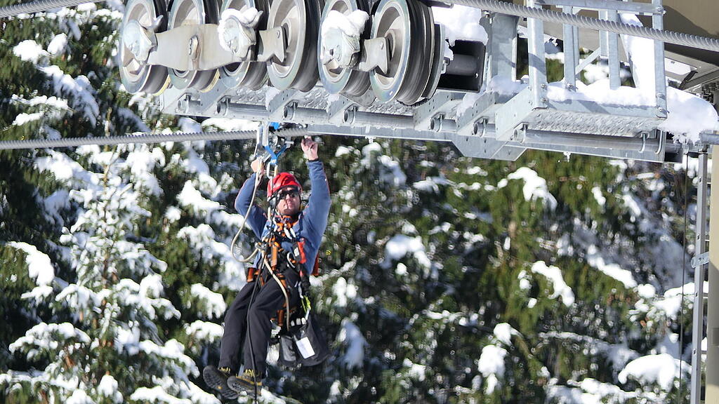 Gondelbahn-Evakuierung: Gasteiner Bergbahnen üben Ernstfall