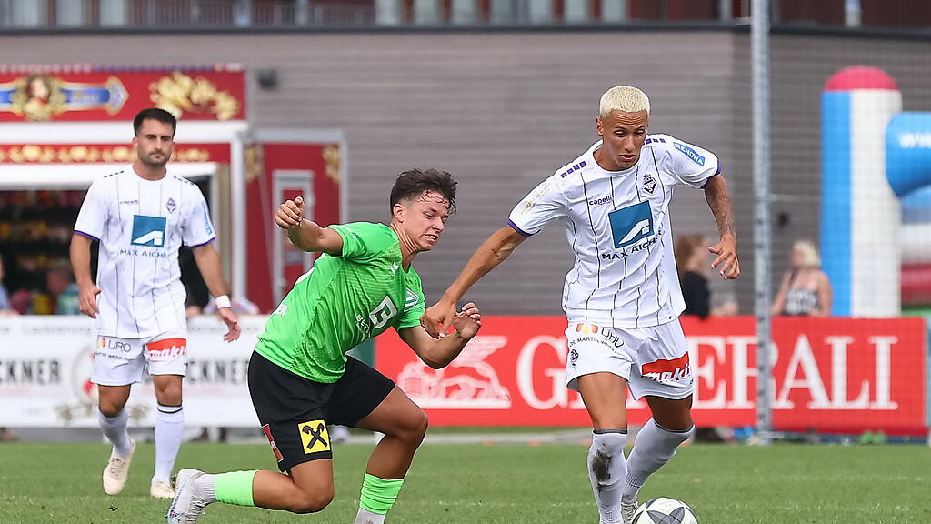 Wals-Gr\u00fcnau, Austria Salzburg, F\u00f6tschl