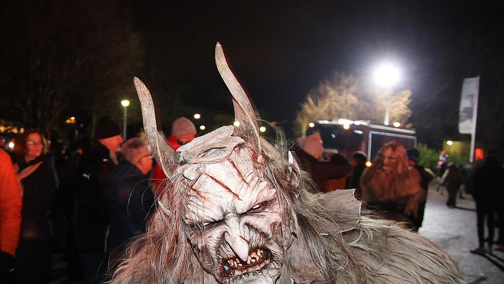 St. Leonhard Krampus-Show beim Untersberg