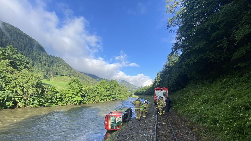 Murtalbahn entgleist in Ramingstein