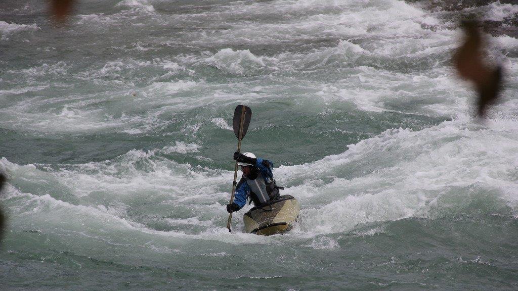 Kajak Freestyle auf der Salzach