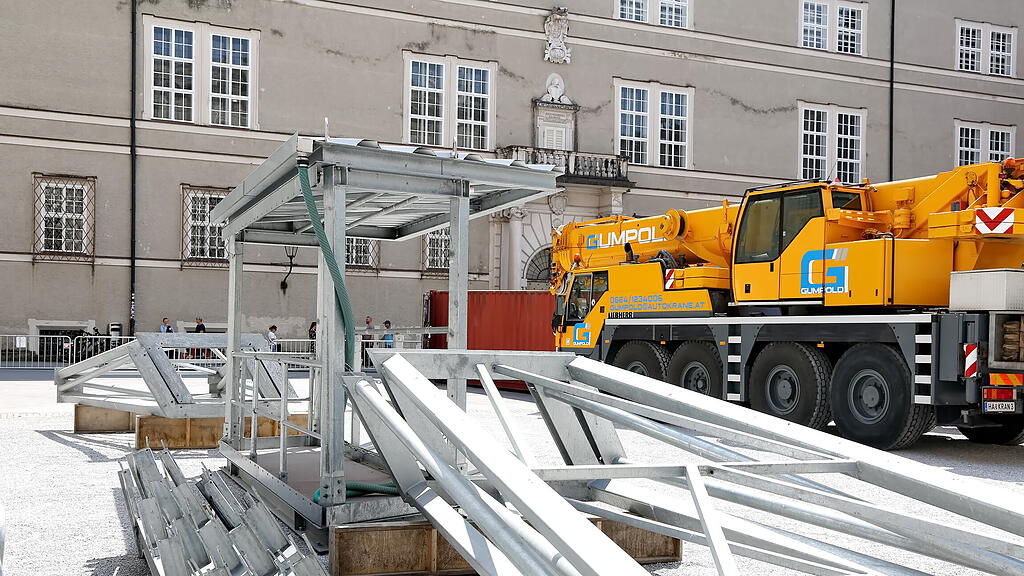 20230609_fmt_Der_Aufbau_der_Jedermann-Bühne_hat_begonnen_KJ008.JPG