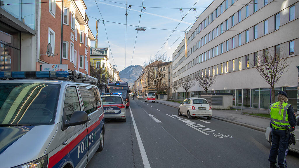 Unfall mit O-Bus Ignaz-Harrer-Straße