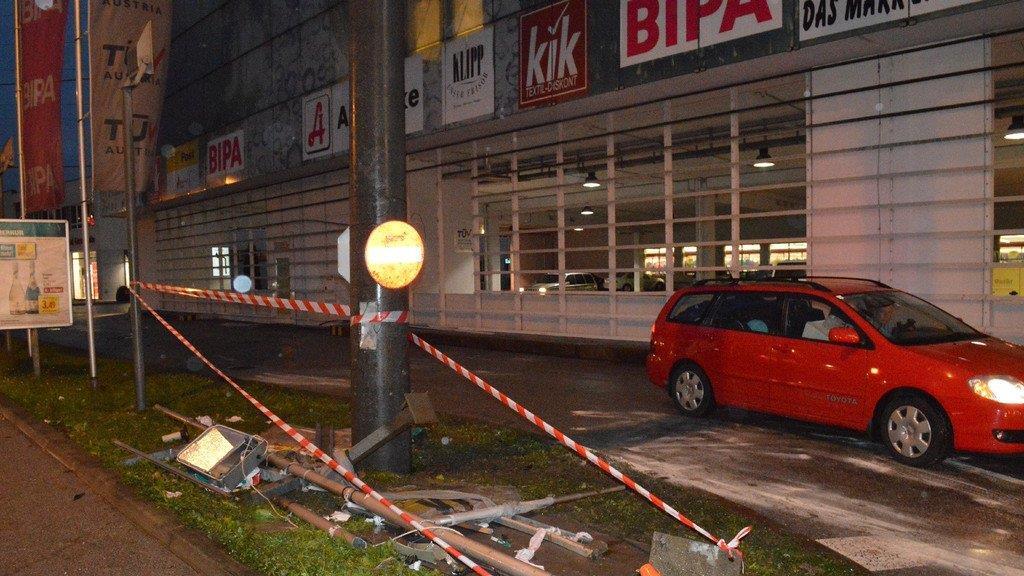 Weitere Bilder der Unfallstelle