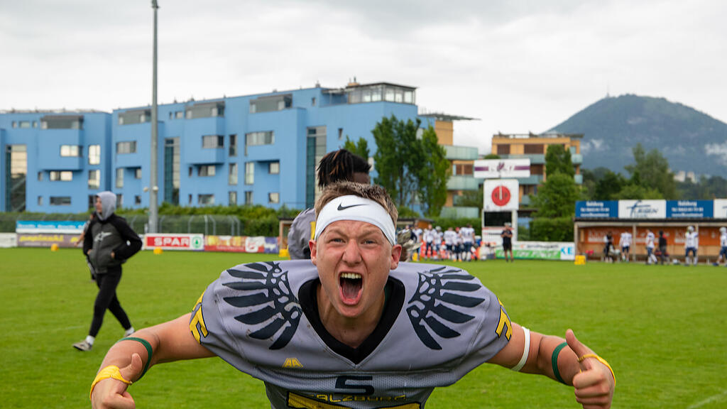 Salzburg Ducks, Atrium Steelsharks Traun, Football