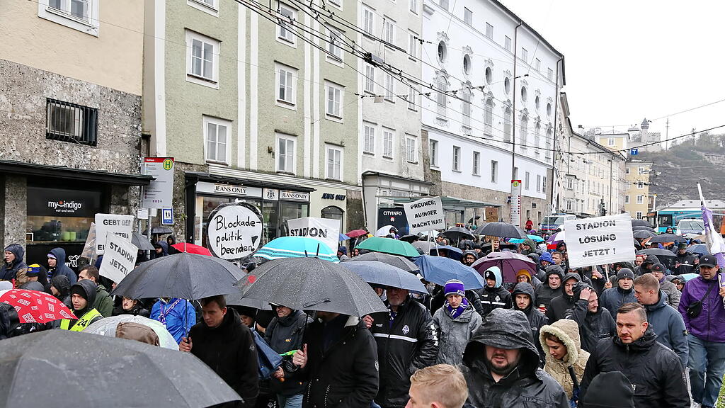 20221105_fmt_austria_demo_stadion_KJ024.JPG