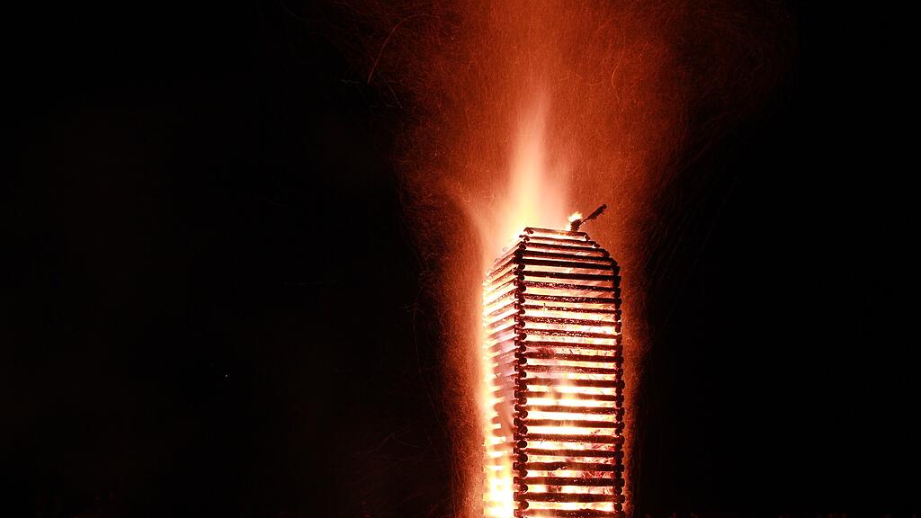 Osterfeuer Thomatal