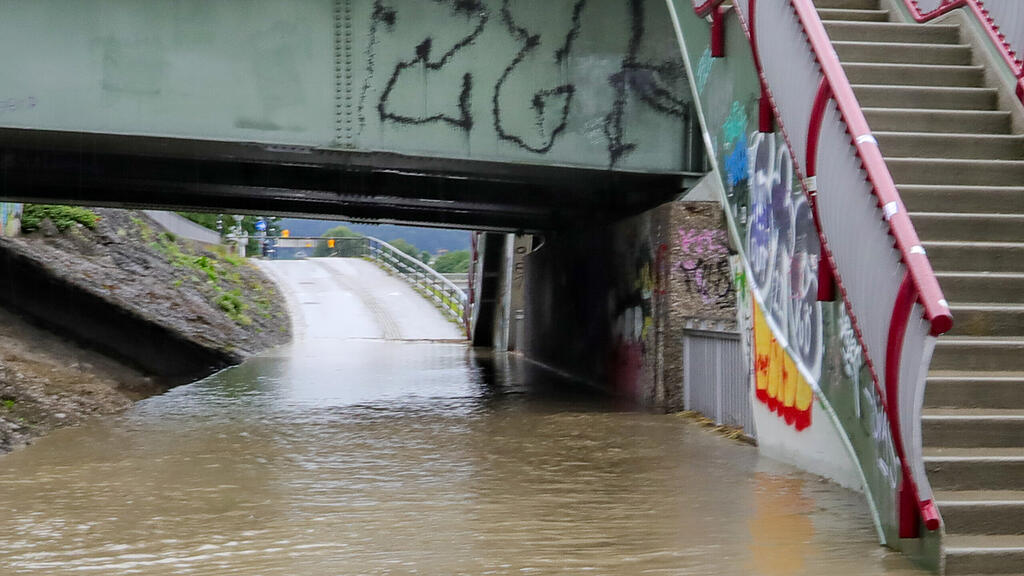 Radunterführungen entlang der Salzach gesperrt