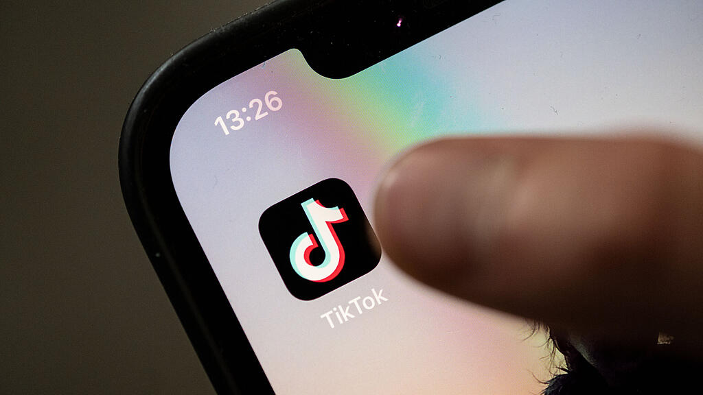 tiktok...jpg
