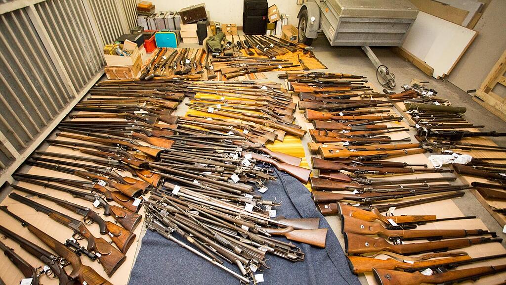 Der 83-Jährige hortete 377 Waffen und Waffenteile.