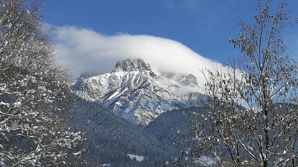 Gipfel noch in Wolken