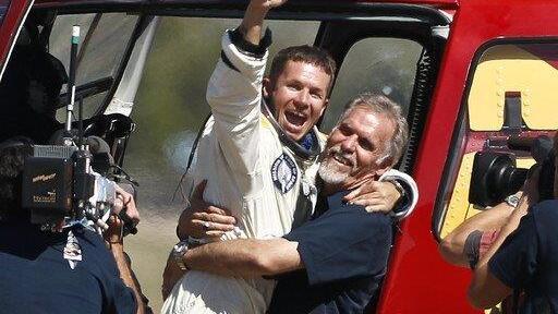 Der Stratos-Sprung von Felix Baumgartner in Bildern