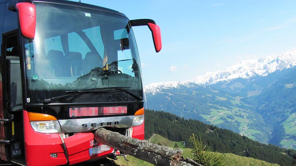Der Franzose brachte den Bus mit einer Vollbremsung zum Stillstand.