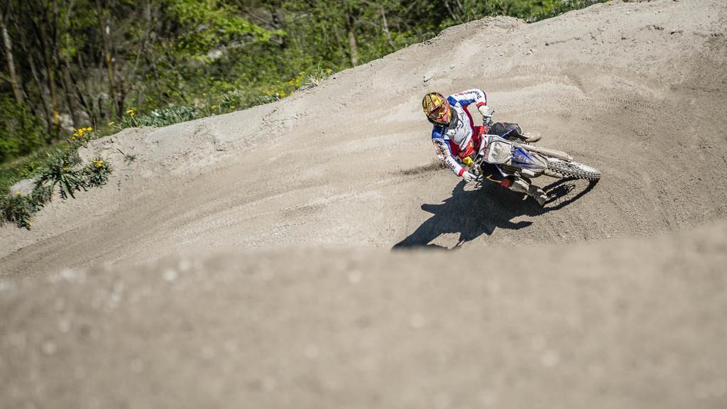 XBOWL MOTOCROSS RACE III