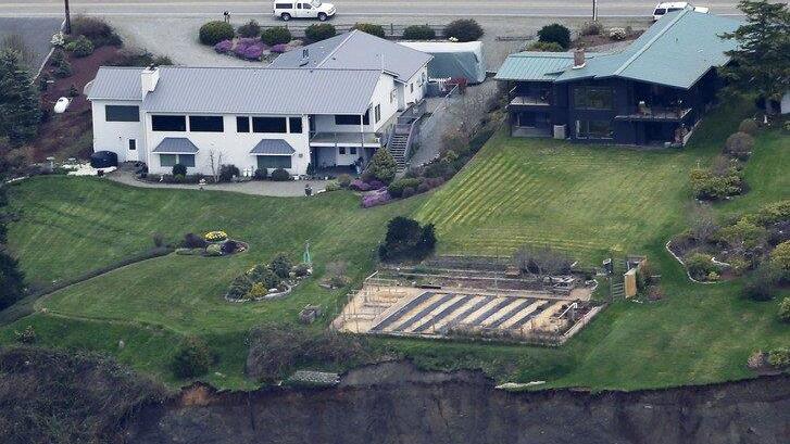 Massiver Erdrutsch auf Insel Whidbey im US-Bundesstaat Washington