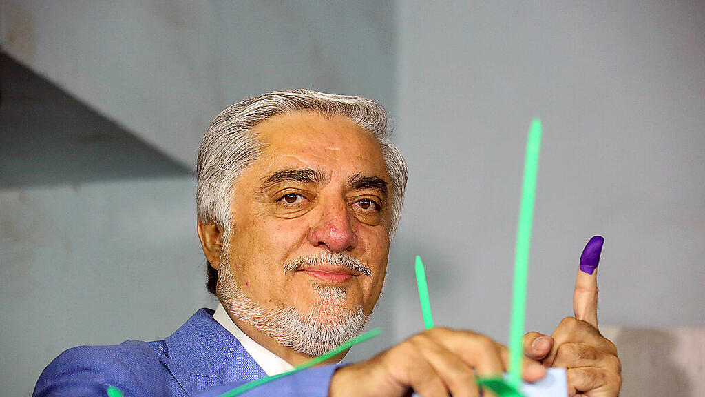 Abdullah beansprucht den Wahlsieg für sich