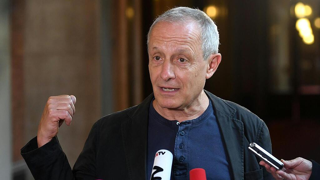 Nach seinem Rücktritt bei den Grünen will Peter Pilz mit eigener Liste bei der Wahl antreten.
