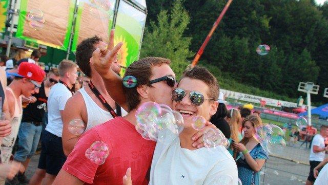Electric Love: Stimmung am Festivalgelände, Freitag II