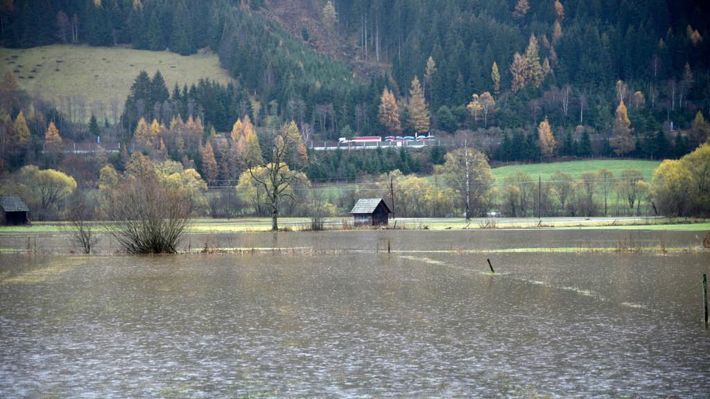 Hochwasser: Situation in Muhr