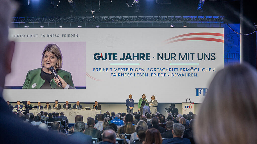 FPÖ Parteitag im Messezentrum