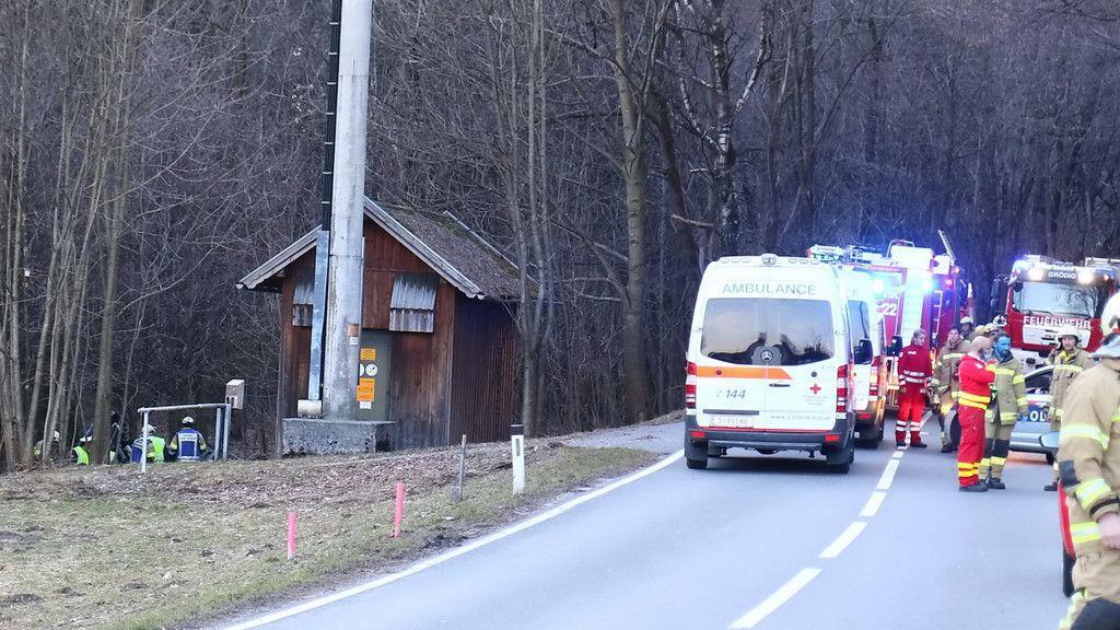 Schwerer Verkehrsunfall in Niederalm