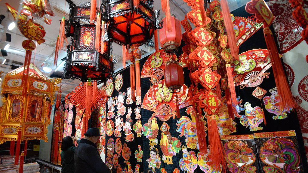 China feiert das Jahr des Hahns