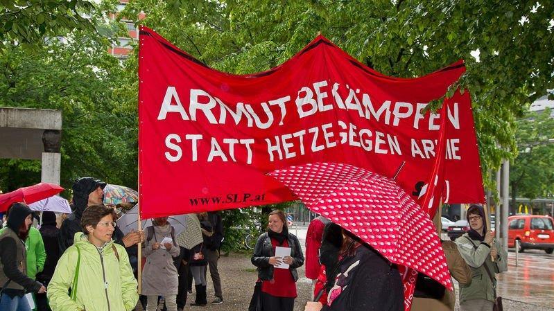 Bettler-Protestmarsch in Salzburg