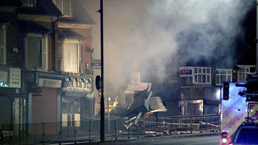 Haus explodiert in Leicester