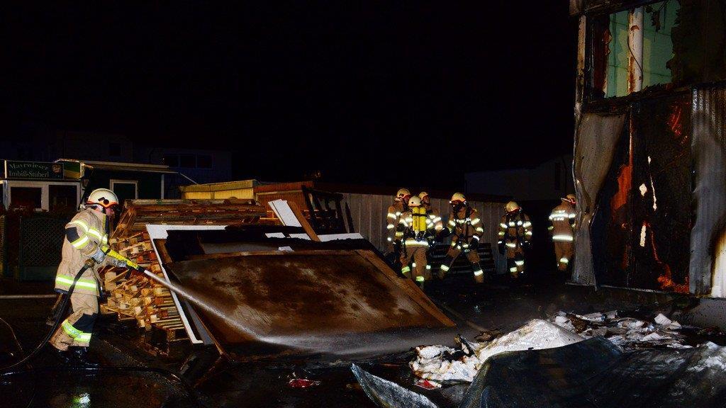 Brand im Gewerbegebiet Hallwang II