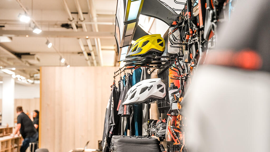 Austria on Bike Messe Brandboxx