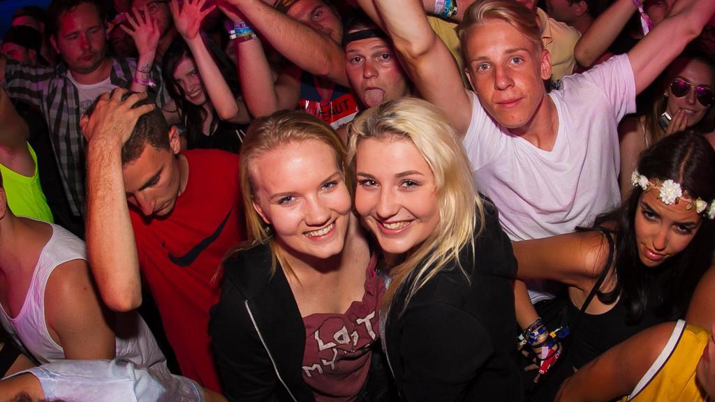 Electric Love Festival 2016: Tag 1, Das Opening
