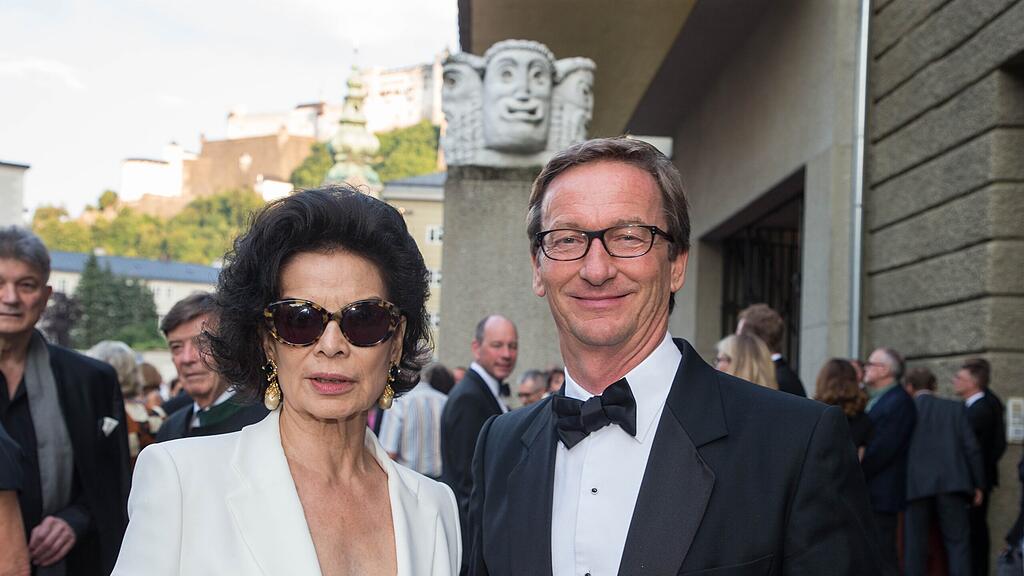 Bianca Jagger kam gemeinsam mit Thaddeus Ropac.