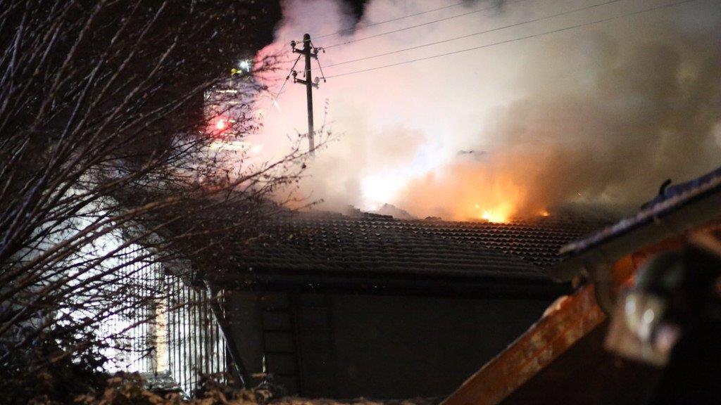 Frau stirbt bei Brand in Pittenhart