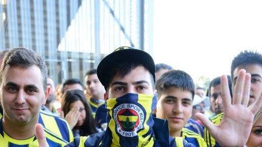 Fans ruhig und zufrieden