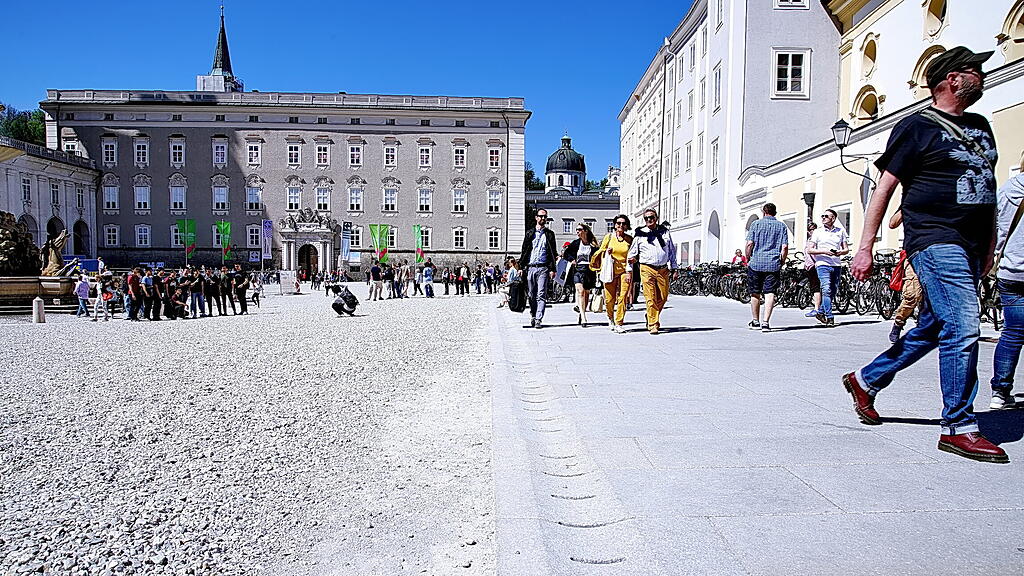 Schotter, Residenzplatz, Stadt Salzburg,