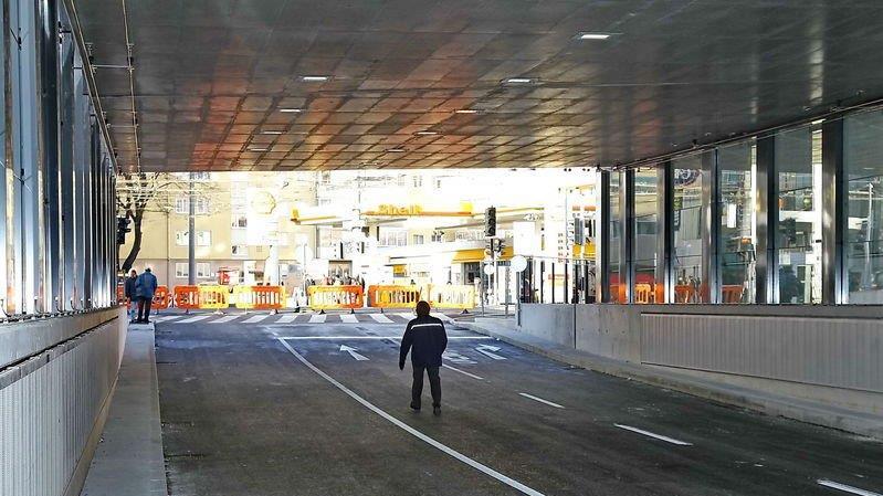 Nelböckviadukt und Linie 12