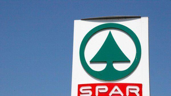 Spar sieht sich in der Spionage-Causa durch öffentlich-rechtliche und strafrechtliche Gutachten von österreichischen Universitätsprofessoren im Recht.
