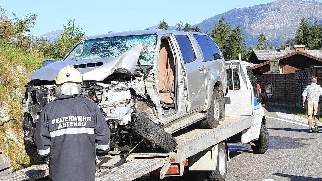 Bilder vom Unfall auf der B166