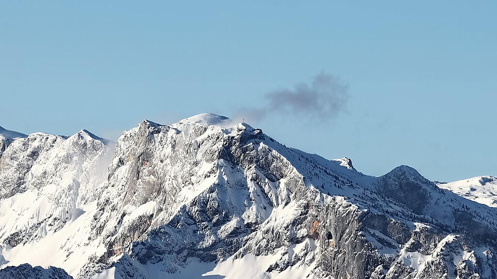 Wanderung über verschneiten Gaisberg