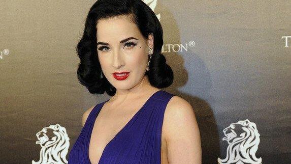 The Ritz-Carlton: Grand-Opening