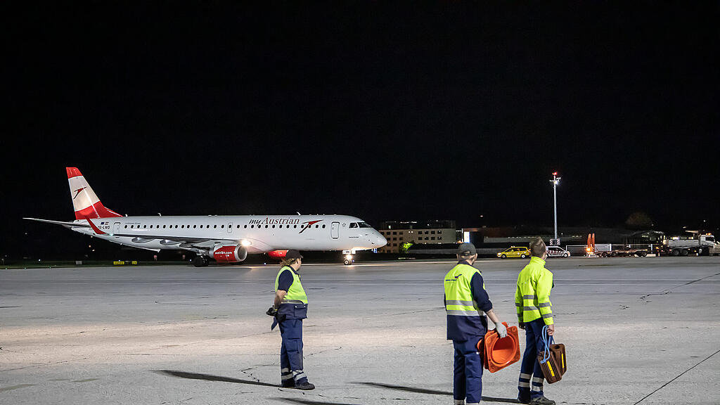 Letzter Flieger landet vorerst in Salzburg