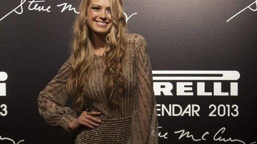 Pirelli-Kalender 2013 präsentiert