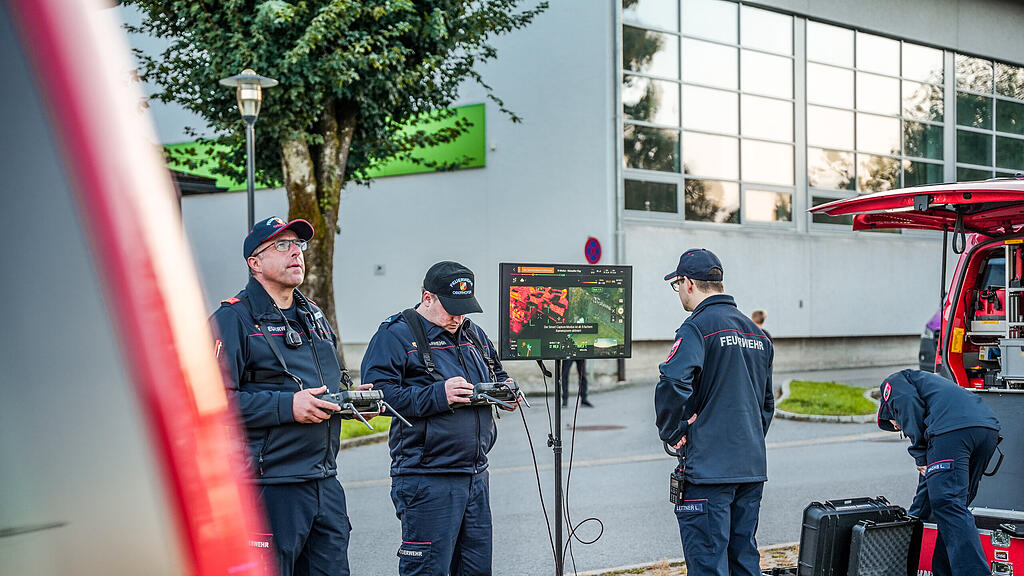 Feuerwehr \u00dcbung im Thalgauer Seniorenheim