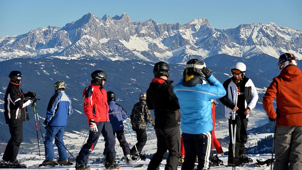 Beim Kauf der richtigen Ski-Schutzausrüstung gibt es einiges zu beachten (Symbolbild).